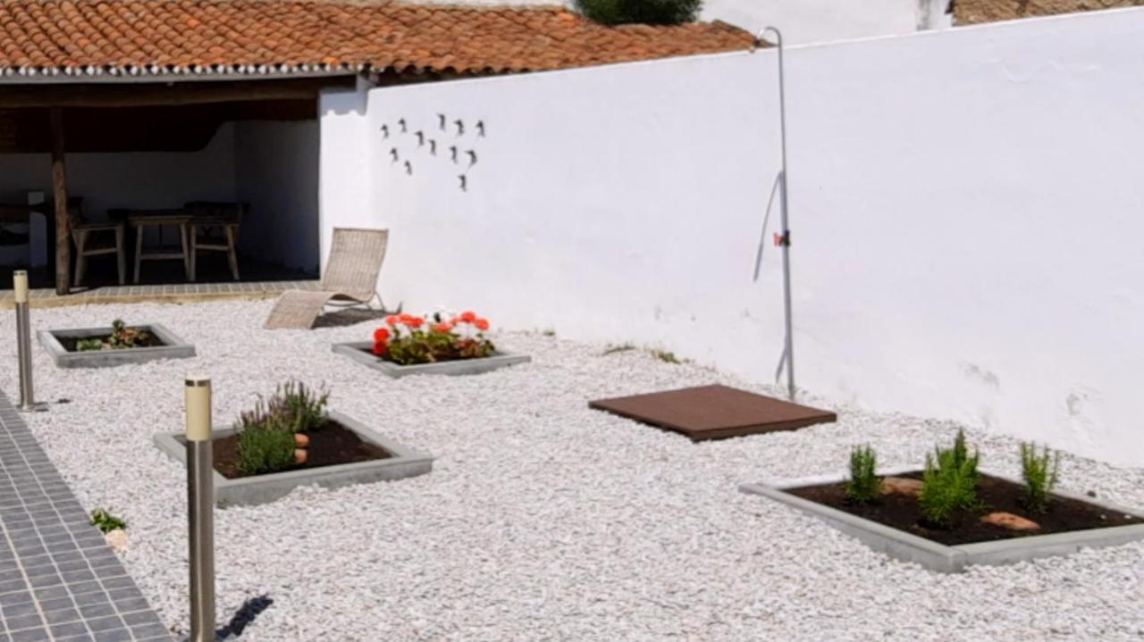 Casa Dos Vizinhos - Casas De Taipa Villa Sao Pedro do Corval Exterior photo